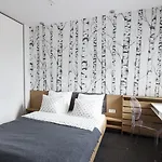 Homewell Stare Miasto Apartment
