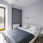 Homewell Stare Miasto Apartment *