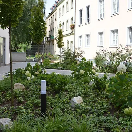 Homewell Stare Miasto Apartment *