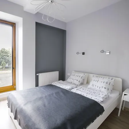 Homewell Stare Apartman *