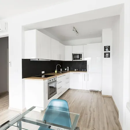 Homewell Stare Miasto Apartment